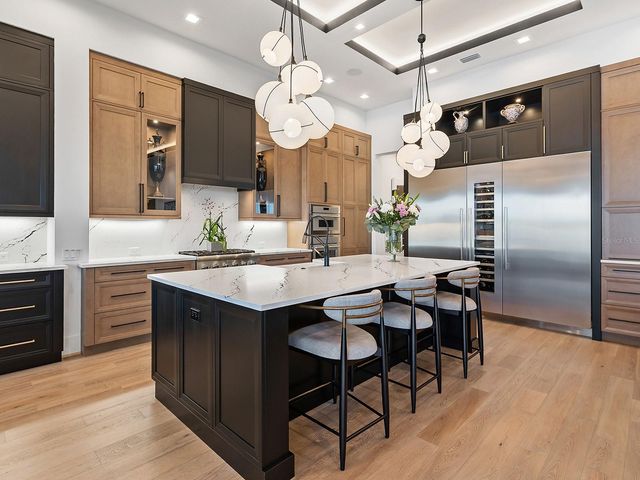 7958 OUTBOARD DRIVE, Sarasota, FL 34240