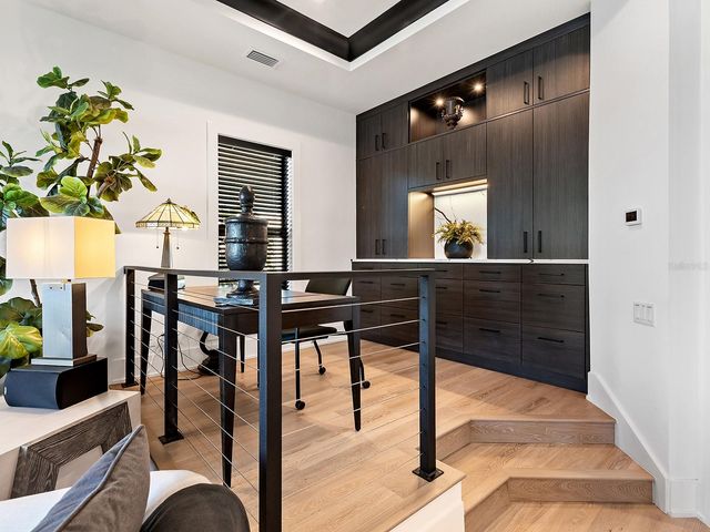 7958 OUTBOARD DRIVE, Sarasota, FL 34240