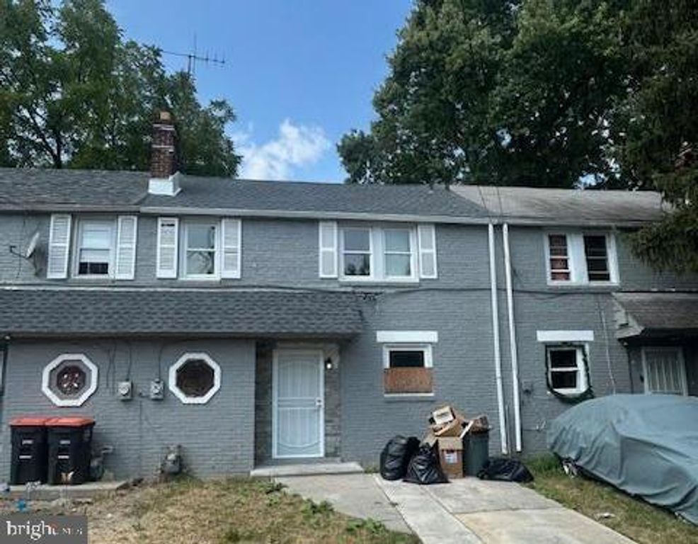 2708 LEHMAN ST, Chester, PA 19013