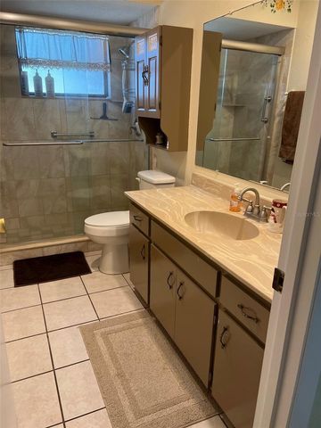 2425 DOUD STREET, Sarasota, FL 34231