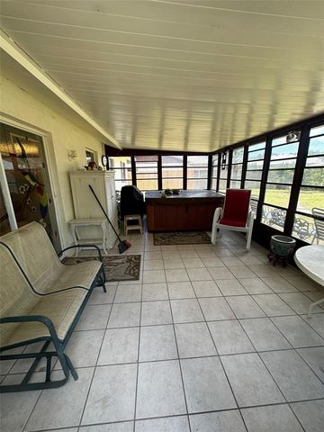 2425 DOUD STREET, Sarasota, FL 34231