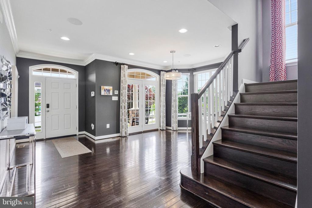 Image 21 of property listing at 2079 BAGPIPE LN, Waldorf, MD 20601