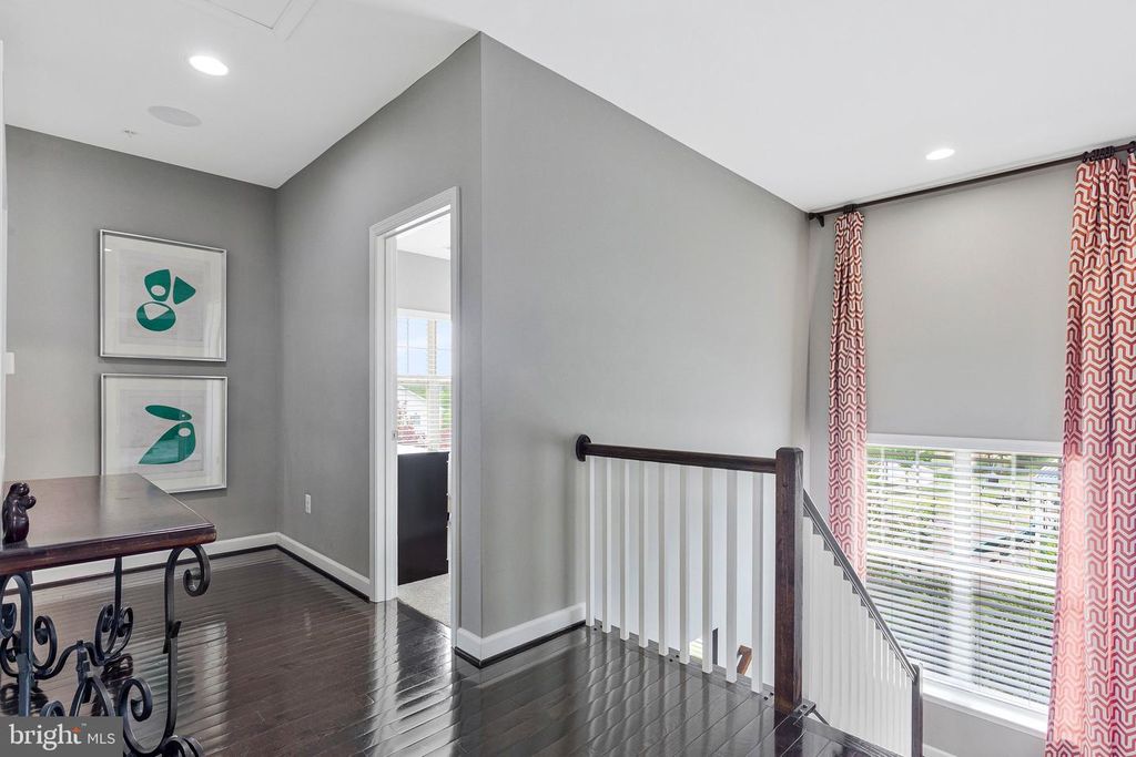 Image 22 of property listing at 2079 BAGPIPE LN, Waldorf, MD 20601