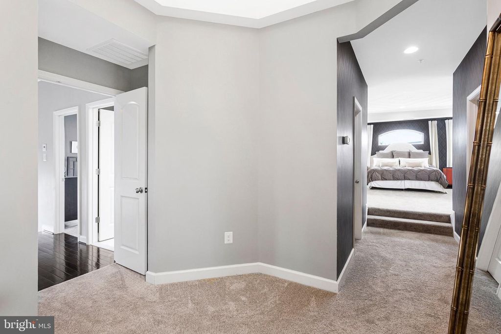 Image 29 of property listing at 2079 BAGPIPE LN, Waldorf, MD 20601