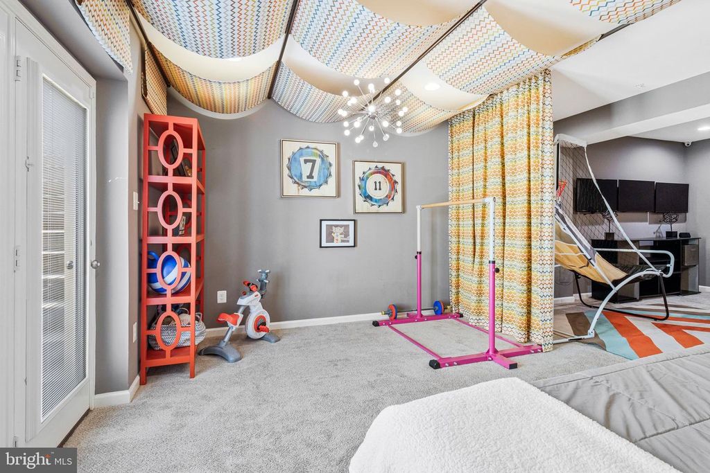 Image 45 of property listing at 2079 BAGPIPE LN, Waldorf, MD 20601