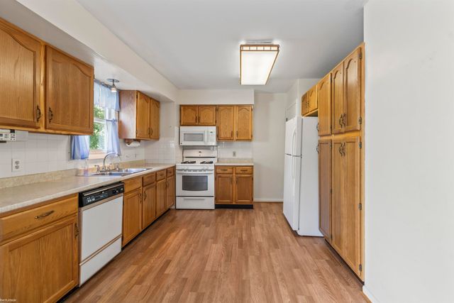 1691 McBrady Street, Port Huron, MI 48060