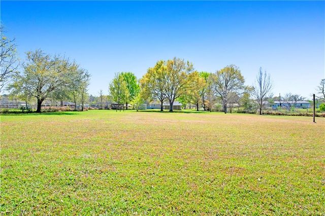 12140 Ladner Road, Grand Bay, AL 36541