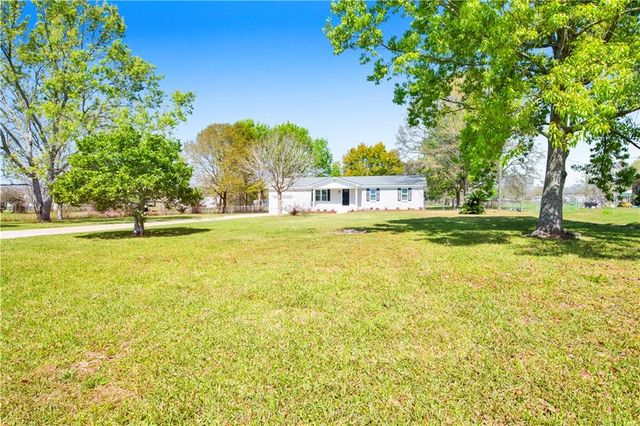 12140 Ladner Road, Grand Bay, AL 36541