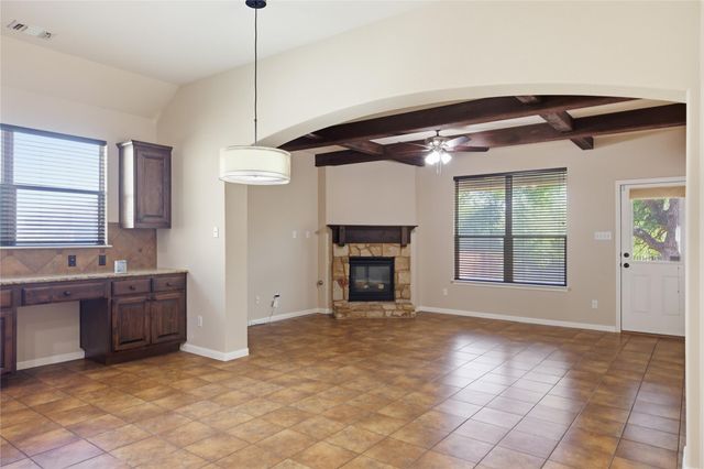 216 Great Circle CV, Austin, TX 78717