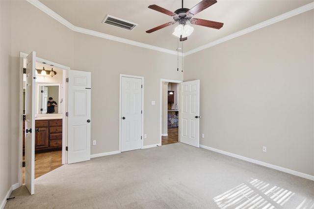 216 Great Circle CV, Austin, TX 78717