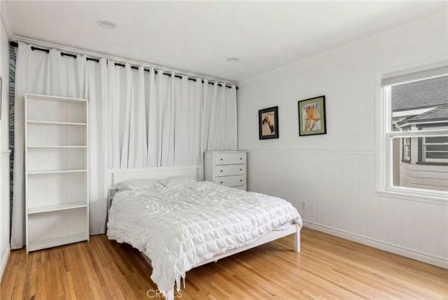 860 N Grand Street, Orange, CA 92867