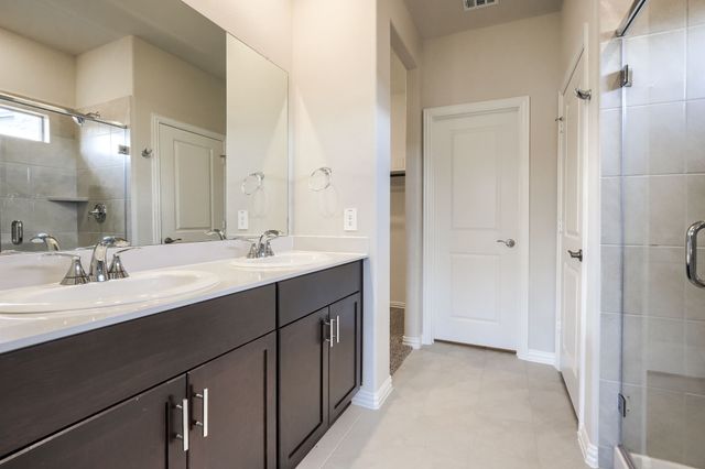 512 Ezra Lane, Mckinney, TX 75069