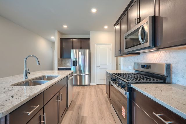 512 Ezra Lane, Mckinney, TX 75069