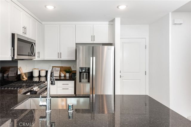 1122 Santo Antonio Drive, Colton, CA 92324