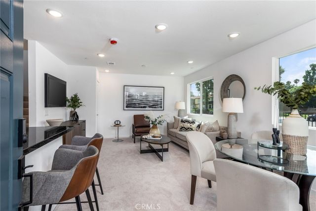 1122 Santo Antonio Drive, Colton, CA 92324
