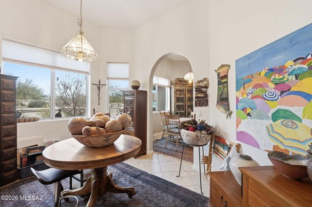 1731 W Placita De La Escalera, Sahuarita, AZ 85629