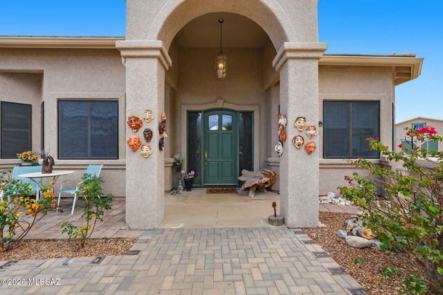 1731 W Placita De La Escalera, Sahuarita, AZ 85629