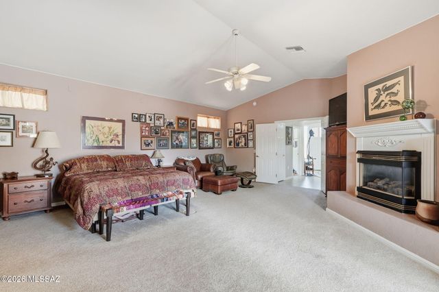 1731 W Placita De La Escalera, Sahuarita, AZ 85629