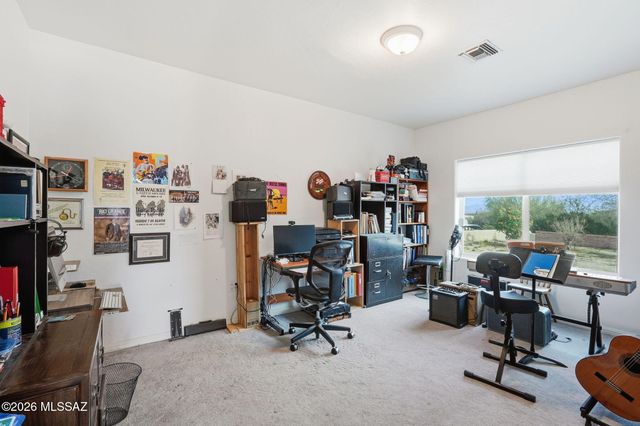 1731 W Placita De La Escalera, Sahuarita, AZ 85629