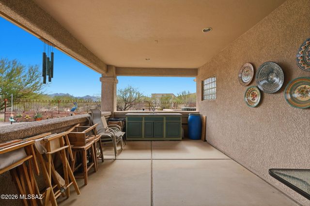 1731 W Placita De La Escalera, Sahuarita, AZ 85629