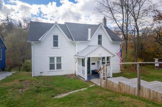 19 River Street, Brandon, VT 05733