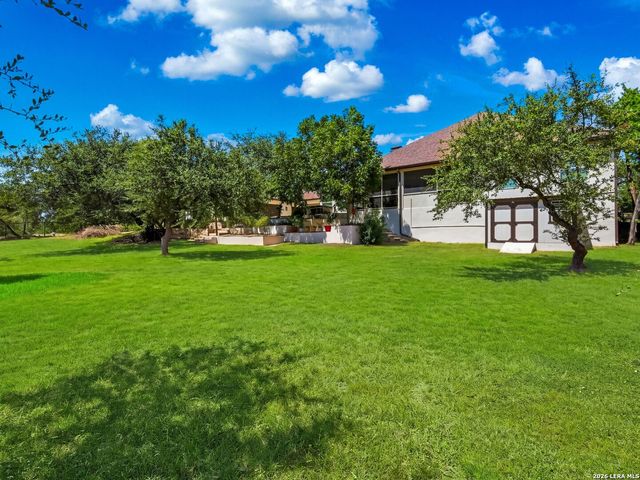 1711 Mountain Springs, Canyon Lake, TX 78133