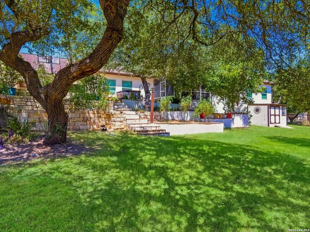 1711 Mountain Springs, Canyon Lake, TX 78133
