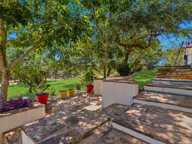 1711 Mountain Springs, Canyon Lake, TX 78133