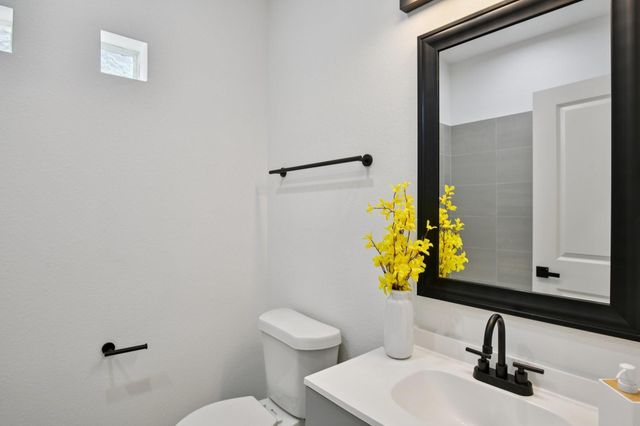 6739 Liverpool Street, Houston, TX 77021