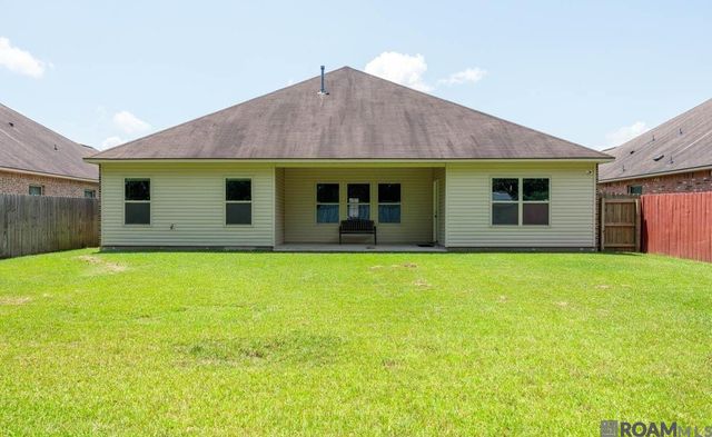 23426 Conifer Dr, Denham Springs, LA 70726