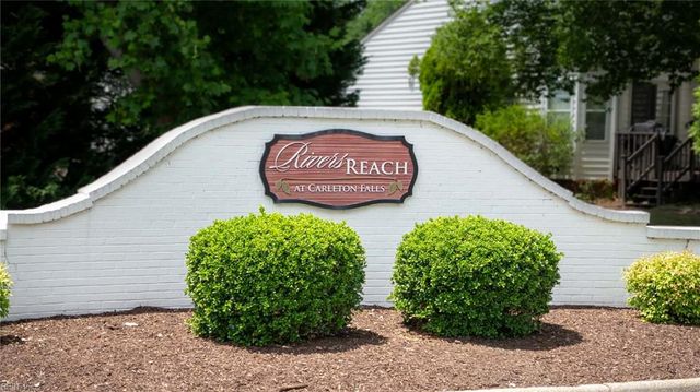 108 Lake Pointe DR, Newport News, VA 23603