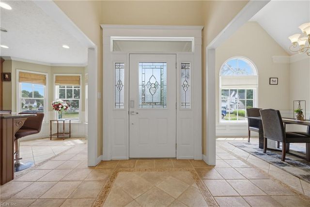108 Lake Pointe DR, Newport News, VA 23603