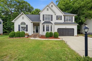 108 Lake Pointe DR, Newport News, VA 23603