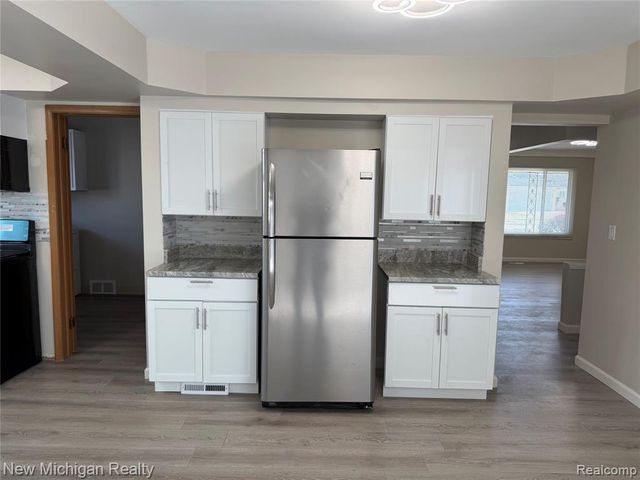 34551 Richard O Drive, Sterling Heights, MI 48310