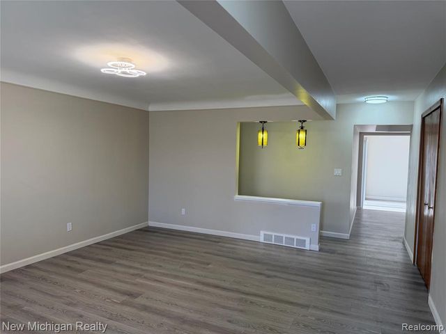 34551 Richard O Drive, Sterling Heights, MI 48310