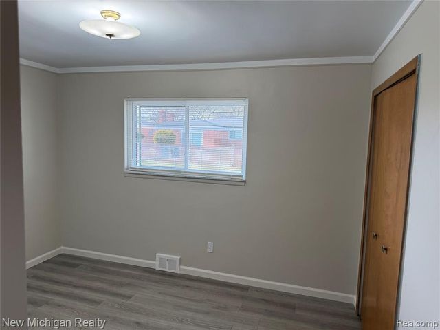 34551 Richard O Drive, Sterling Heights, MI 48310