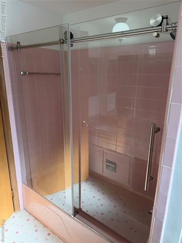 34551 Richard O Drive, Sterling Heights, MI 48310