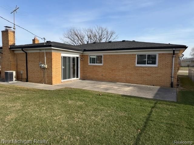 34551 Richard O Drive, Sterling Heights, MI 48310