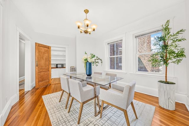551 Brookline Ave 4, Brookline, MA 02445