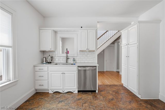 1236 W 67th Street, Cleveland, OH 44102