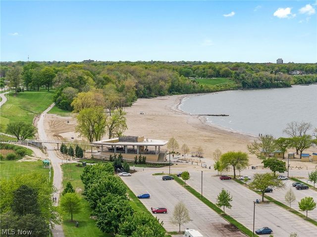 1236 W 67th Street, Cleveland, OH 44102