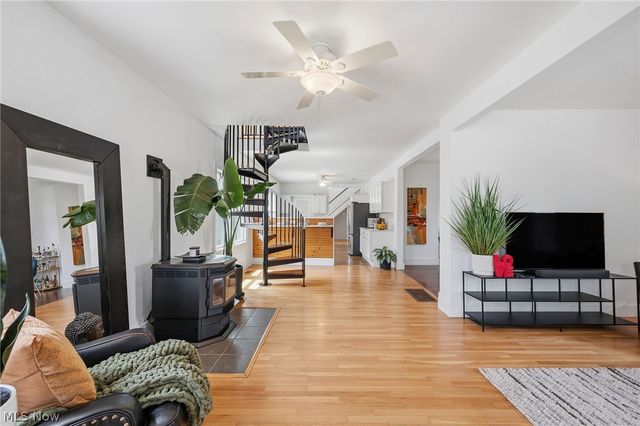 1236 W 67th Street, Cleveland, OH 44102