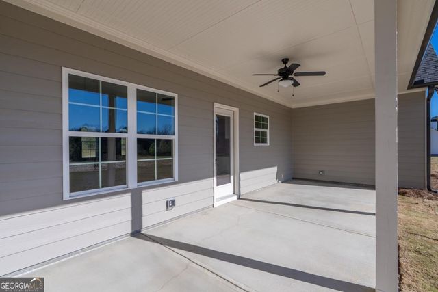 218 Woodfin Way, Social Circle, GA 30025