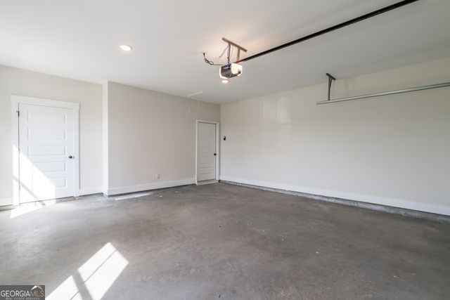 218 Woodfin Way, Social Circle, GA 30025