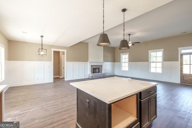 218 Woodfin Way, Social Circle, GA 30025
