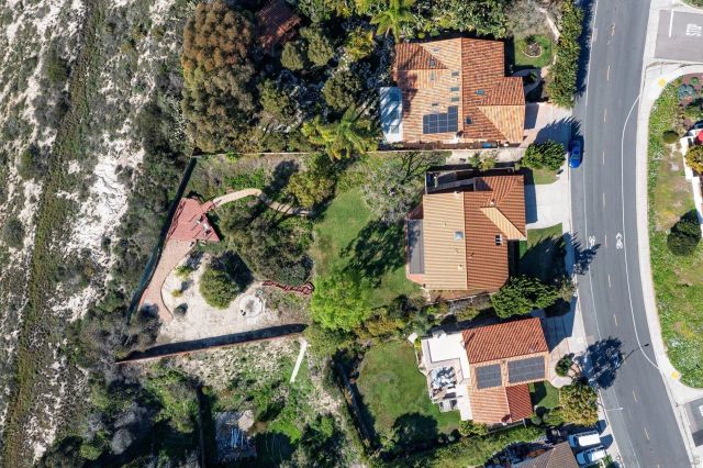 831 Santa Rosita, Solana Beach, CA 92075