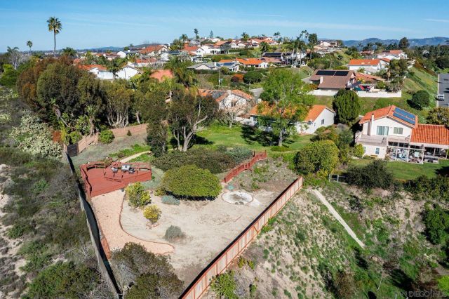 831 Santa Rosita, Solana Beach, CA 92075