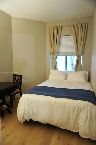 878 Lavender Circle 878, Weston, FL 33327