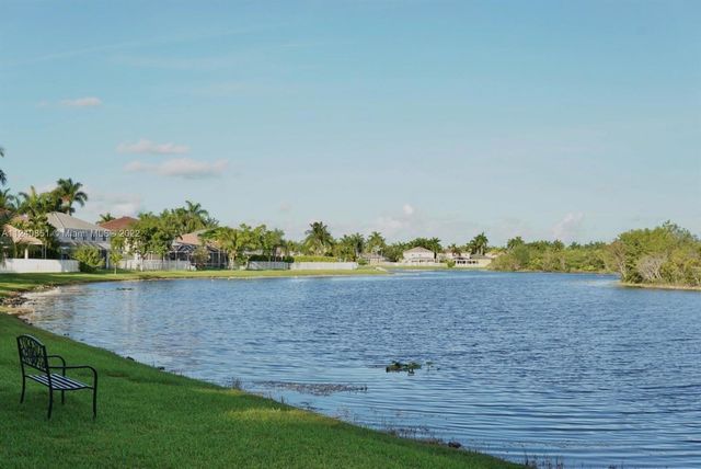 878 Lavender Circle 878, Weston, FL 33327