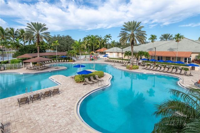 878 Lavender Circle 878, Weston, FL 33327